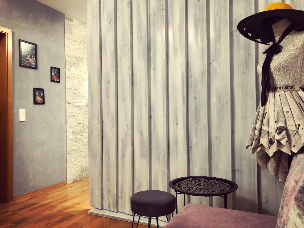 Modern Studio2 Appartement Braşov Buitenkant foto